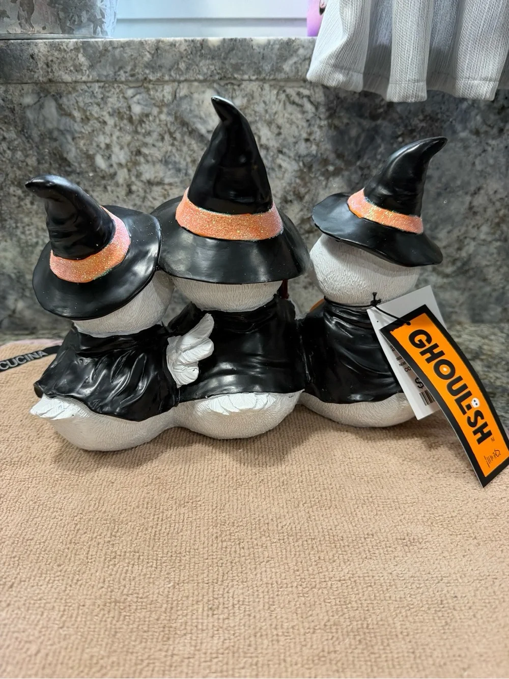 NWT Halloween Witch Duck Trio Figurine Ghoulish Resin Decor 9.5” x 9”
